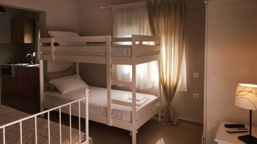 Smaragdi Studios Pefkari Zimmer foto